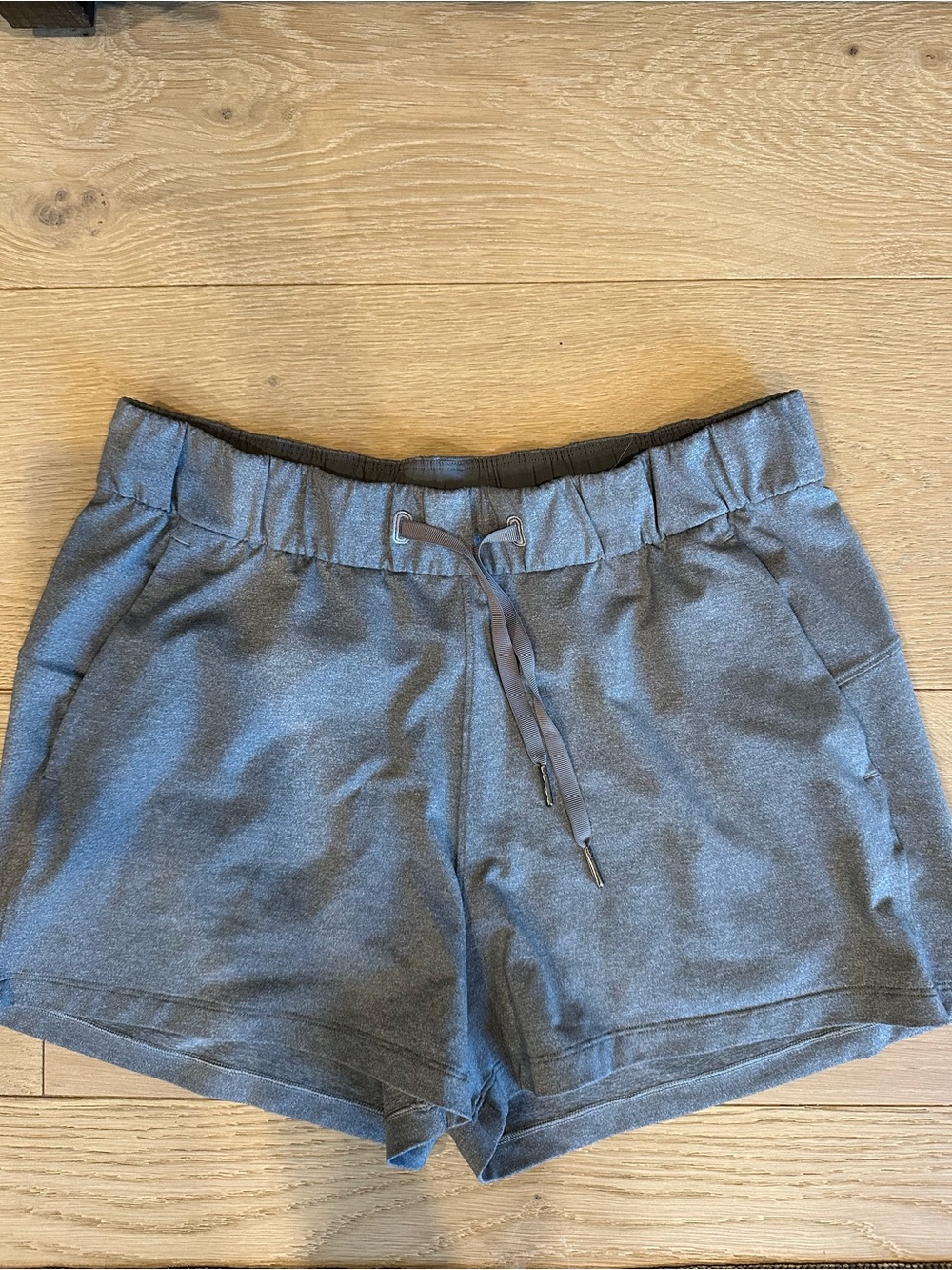 Lululemon Women’s Gray Drawstring Lounge Shorts